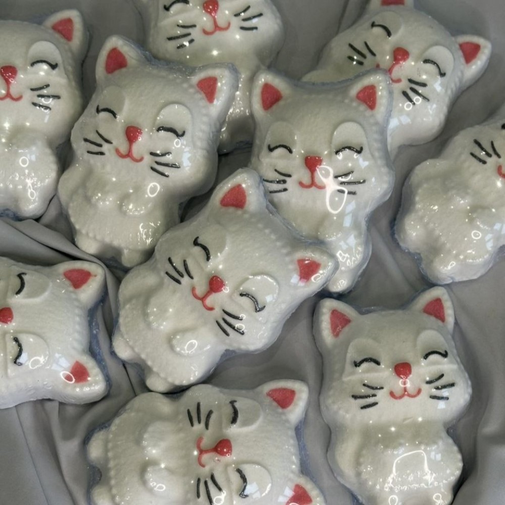 Бомбочка-гейзер для ванни Лабубу 55г та Котики 60г Висота 8 см