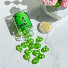 Зелені Незмивні капсули з олією Камелії для сухого та посіченого волосся Ma Vie Mari Hair Vitamin